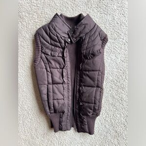 Medium brown puffer vest